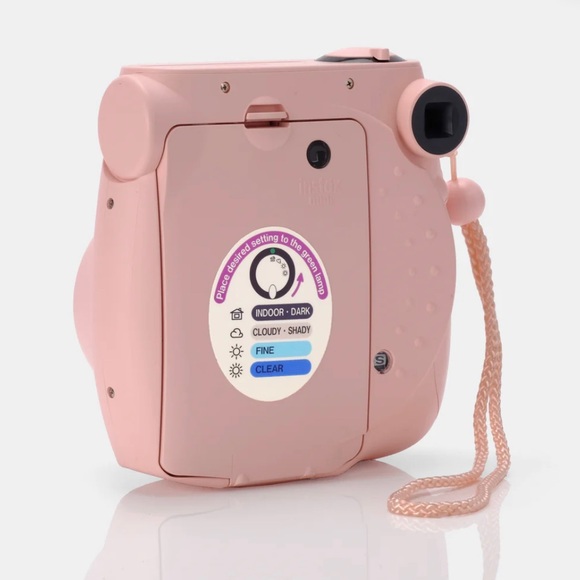 SOLD SOLD SOLD……nstax mini 7S instant camera w/carrying case - Picture 2 of 4